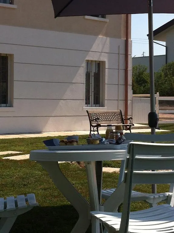 Bed and Breakfast Bb Masotte Sommacampagna 0*,  Italia